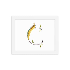 C es para cartel de guardería enmarcado de Caterpillar, impresión de letra de nombre de bebé de acuarela