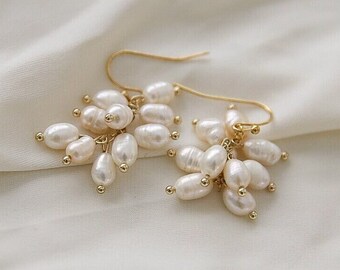 pearl cluster earrings | pearl bridal Earrings | Gift for her | freshwater pearl earrings | Gold earrings | silver earrings