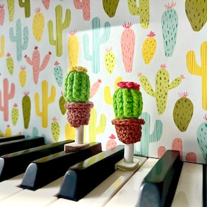 My Piano Pals | Piano Key Markers for Beginning Pianists | Handmade | Visual Aid for Learning Piano | US Patent Pending