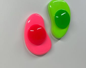 Fried Egg Wall Sculpture: Kitsch Kitchen Decor, Food Pop Art, Neon Pink and Green Eggs Modern Wall Decor