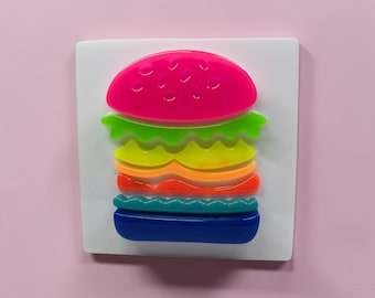 Escultura de pared Candy Cabinet™ Rainbow Cheeseburger / Arte pop de resina hecho a mano / Arte de comida coleccionable y colorido / Decoración de pared original de 7x7
