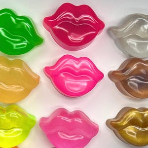 Shiny Lips Wall Mount: Fun Whimsical Decor (3x3 inches) KISS Me Hot Lips Candy Colors Pop Art Wall Art Decor PuckerUp Lip Resin Wall Hanging