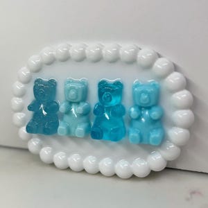 Gummy Bear Resin Painting: 3D Pop Art, Nursery Decor