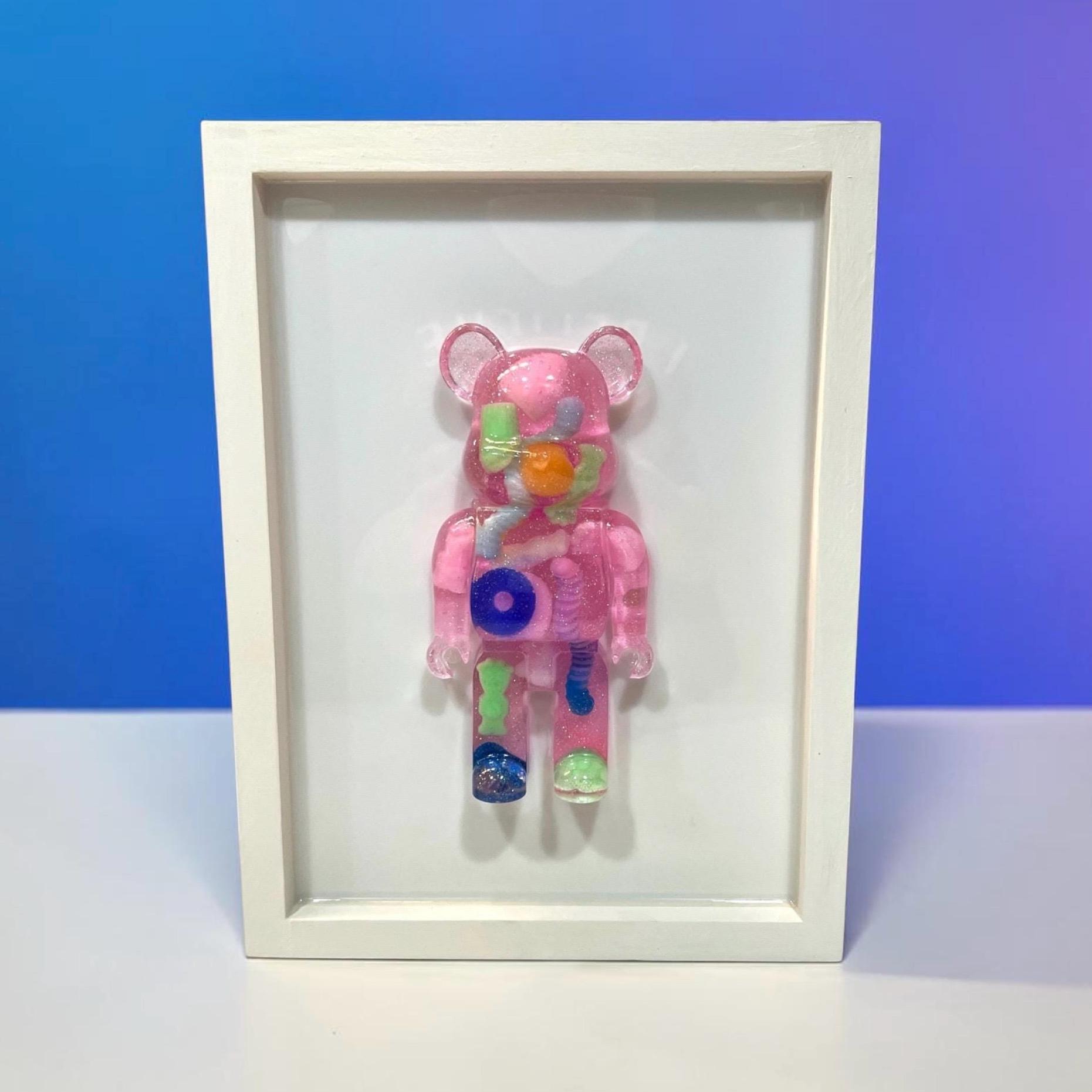 Pink Resin Gummy Bear Sculpture – 3D Pop Art Wall Hanging, Candy