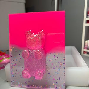 Giant Neon Pink Resin Gummy Bear Pink Confetti Glitter, 3D Pop Art wall art, Nursery Room Decor, Candy Art, Wall Hanging