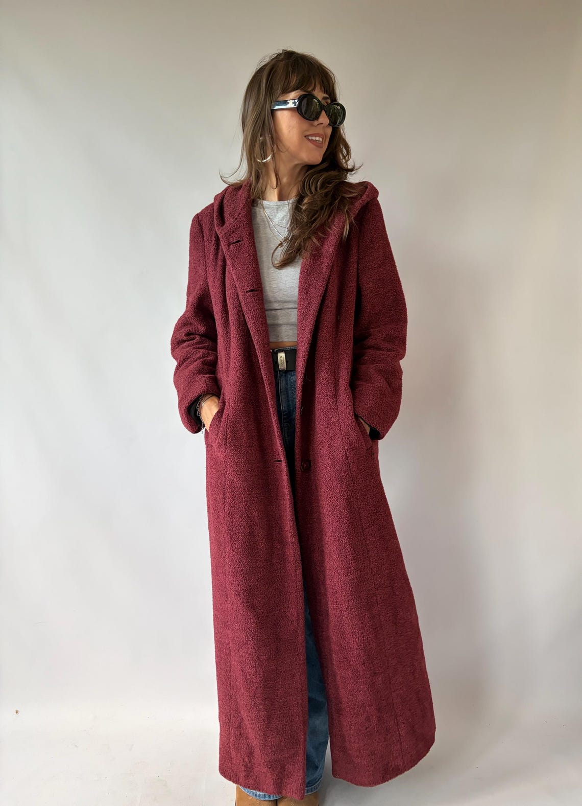Vintage Burgundy Virgin Wool Bouclé Hooded Coat 80s 90s Long Burgundy Wool Maxi Coat Warm Hood Trench Coat (Size M L) full length autumn, foto 3 de 5