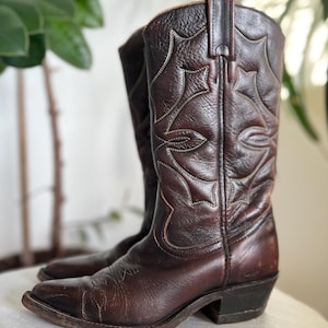 Boulet Canada cowboylaarzen vintage bruin verweerd leer westernlaarzen suède 38.5 39 boho stijl zuidwestelijke vrouw klassieke rodeo