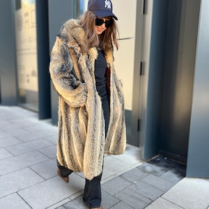 Vintage Faux Fur Coat Silver White Fox Mink Oversized