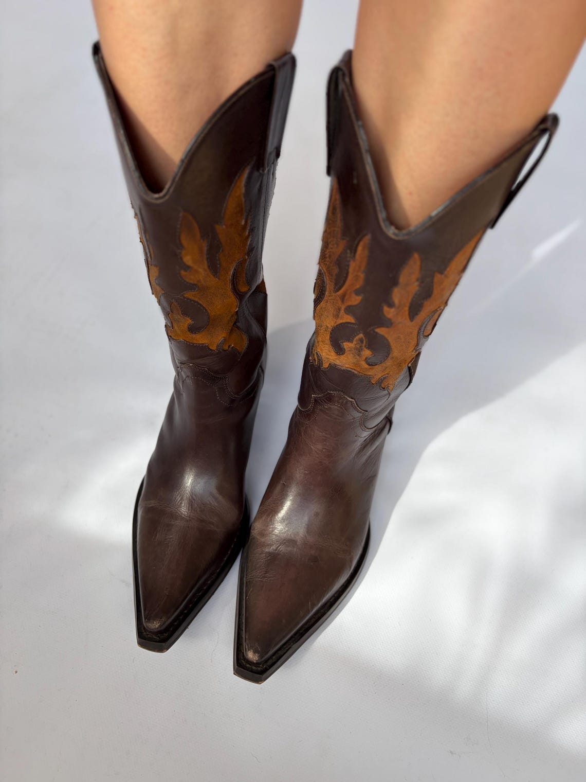 Cowboy boots vintage 39 6 beige Brown  leather western festival boho style etno Indian woman southwestern rodeo embroidered summer classic, foto 3 di 5