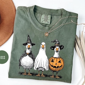 Comfort Colors Funny Goose Halloween Shirt,Goose Lover Shirt,Halloween Gift,Ghost Goose Shirt,Halloween Gift,Pumpkin Goose Shirt,Silly Goose