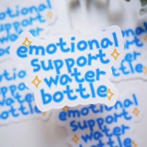 Emotional Support Wasserflasche wasserdichter Aufkleber, blauer Wasserglas-Vinyl-Aufkleber, blauer Aufkleber mit Sprichwort, lustiger Aufkleber Wasserflasche