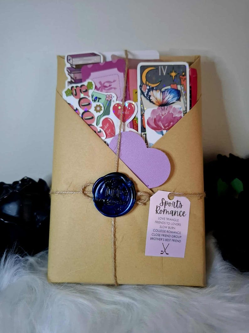 Mystery Wrapped Book Gift Set: Blind Date With a Book - Etsy Australia