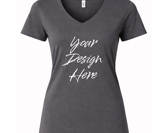 Camiseta feminina personalizada com decote em V: foto, imagem, logotipo da empresa e/ou texto personalizados