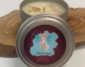 Aphrodite Candle with Rose Quartz Travel Tin