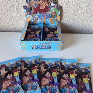 Umschläge Karten One Piece Sammelkarten Luffy Zoro Nami Chopper Nami Sanji Shanks Lysop Boa Hancock OnePiece Monkey D Luffy