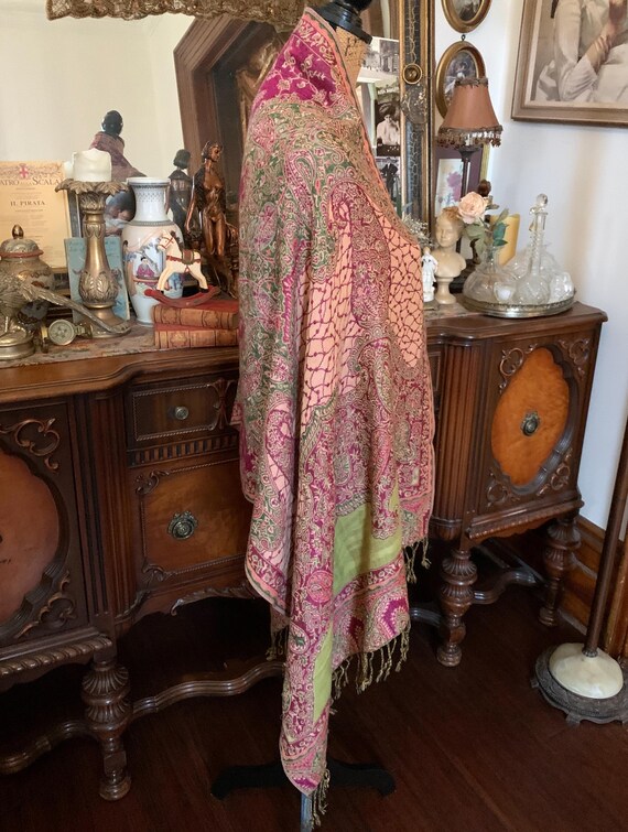 Vintage Exotic Floral Paisley Boho Hippie Gypsie Victorian-inspired Versatile, 2-Sided Shawl View 5