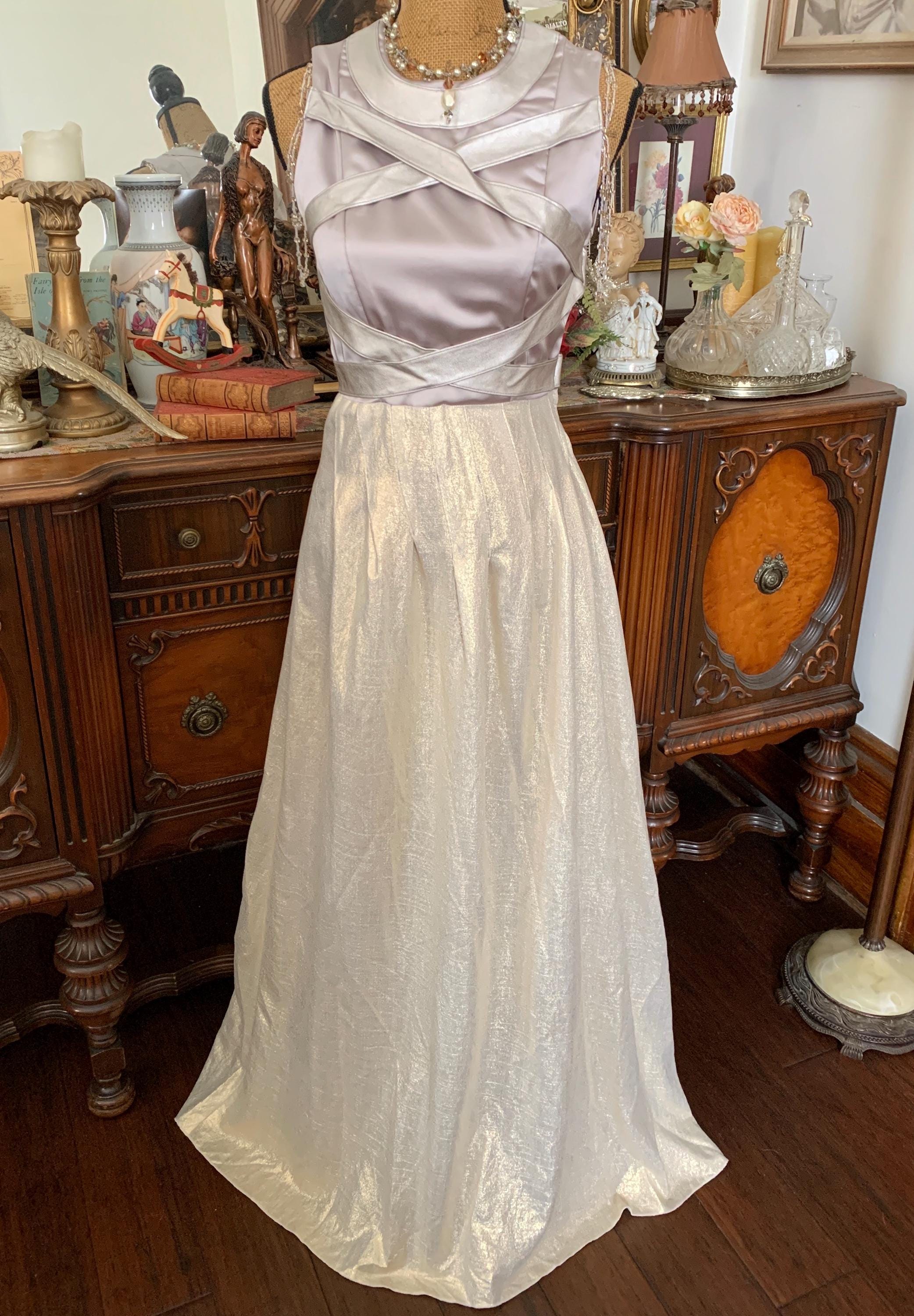 open lace back dress Amazon.com: MariRobe Women's Greek Style Rhinestone Beaded Wedding Dresses  Backless Evening Dress Prom Dress Fromal Gown US2 Black : Clothing, Shoes &  Jewelry main image 0