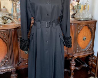 Trench-coat vintage en laine mélangée, col en fourrure d'agneau persan