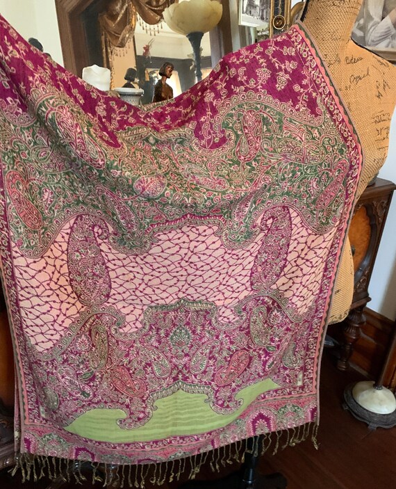 Vintage Exotic Floral Paisley Boho Hippie Gypsie Victorian-inspired Versatile, 2-Sided Shawl