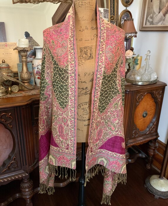 Vintage Exotic Floral Paisley Boho Hippie Gypsie Victorian-inspired Versatile, 2-Sided Shawl View 2