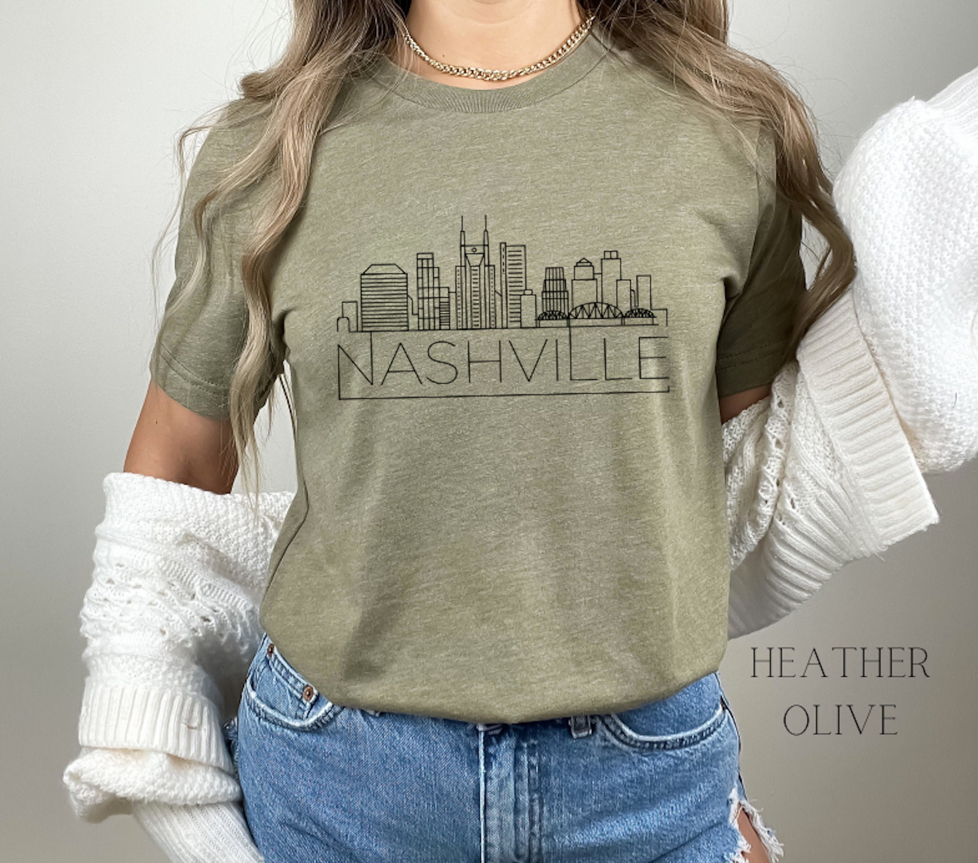 Discover Nashville Tennessee Shirt - Unisex Crewneck Skyline Nashville, Tennessee T-Shirt