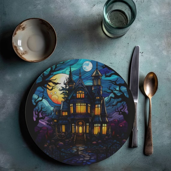 The Haunted Mansion Plate Set