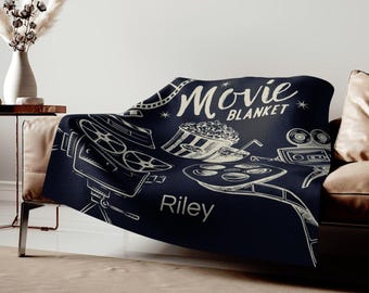 Personalisierte Decke Geschenk für Filmliebhaber, Filmnacht Decke Housewarming Geschenk für Freunde Film Zimmer Dekor Benutzerdefinierte Name Familiengeschenk