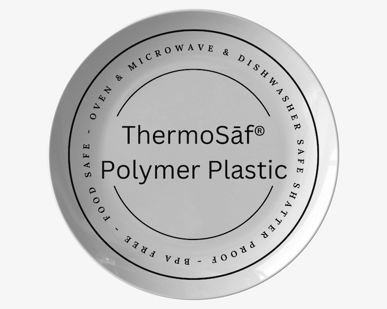 Puede incluir: Un plato redondo blanco con texto negro que dice "HORNO & MICROONDAS & LAVAVAJILLAS SEGURO - ALIMENTO SEGURO - LIBRE DE BPA - A PRUEBA DE ROTURAS" y "ThermoSaf&reg; Pl&aacute;stico de pol&iacute;mero" en el centro.
