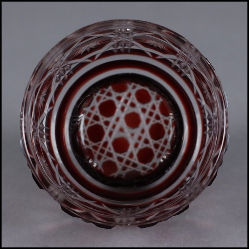 Rare Stunning Ruby Kiriko Supervised by Shoko Shuseikan Satsuma Glass