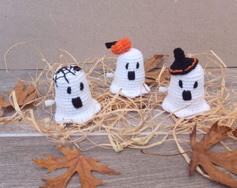 Crochet Halloween Ghost Set: Mini Walking Amigurumi Plushies