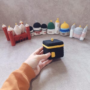Mosque Amigurumi Set: Kaaba, Masjid al Nabawi Crochet - Muslim Baby Mobile, Ramadan Gift