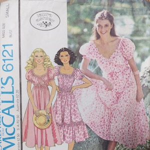 1970s Vintage McCalls 6121 Sewing Pattern Misses Dress - Laura Ashley