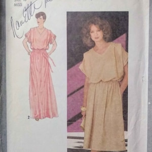 Simplicity 8917 Sewing Pattern 1970s Vintage