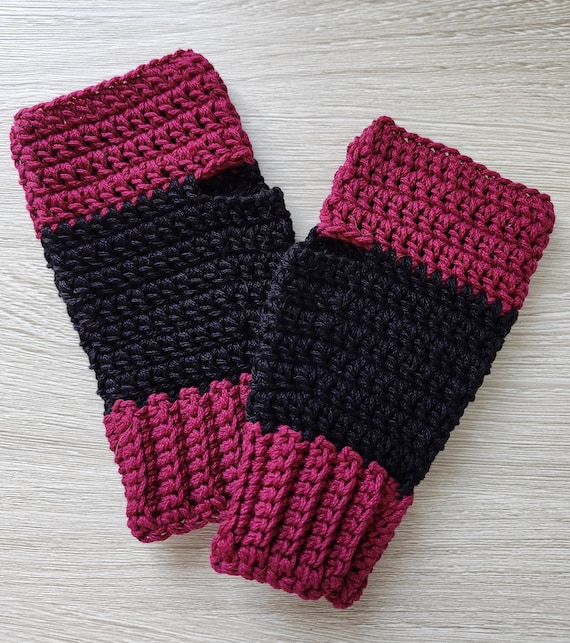 Cotton Crochet Fingerless Gloves Black and Magenta