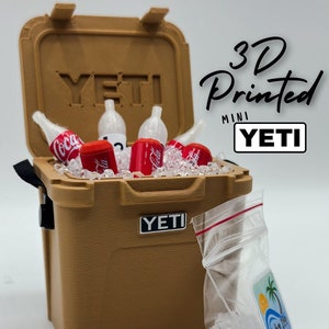 Miniature Yeti Cooler Roadie | 3D Printed |1:6 Scale