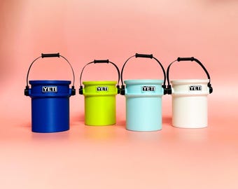 Mini Desk Bucket with Lid, Tumbler Style Desk Decor, Collectible Organizer, Tiny Gift