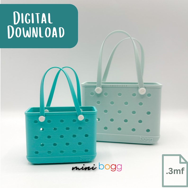 Puede incluir: Dos bolsas de pl&aacute;stico, una turquesa y otra azul claro, con asas blancas y puntos blancos. La bolsa m&aacute;s peque&ntilde;a tiene el texto "mini bogg" impreso debajo. El texto "DIGITAL DOWNLOAD" est&aacute; en la esquina superior izquierda de la imagen. El texto ".3mf" est&aacute; en la esquina inferior derecha de la imagen.