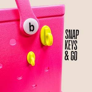 Bogg Bag Accessory Clip: Keychain & Charm Holder