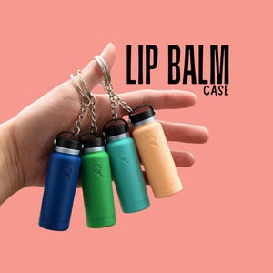 Mini llavero de bálsamo labial, soporte estilo vaso, almacenamiento para llevar, regalo de viaje personalizado