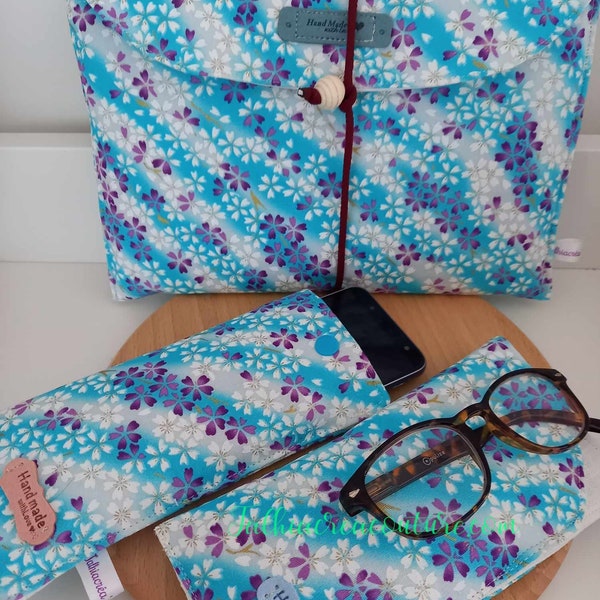 Housse tablette personnalisable - cerisier bleu, housse téléphone et lunettes - création fait main - cadeau maîtresse ou nounou - R110