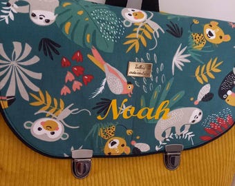 Mochila escolar personalizada - Mochila escolar infantil personalizada - Mochila escolar infantil de veludo cotelê ocre - Mochila escolar CP - Mochila escolar infantil - 34x25x6