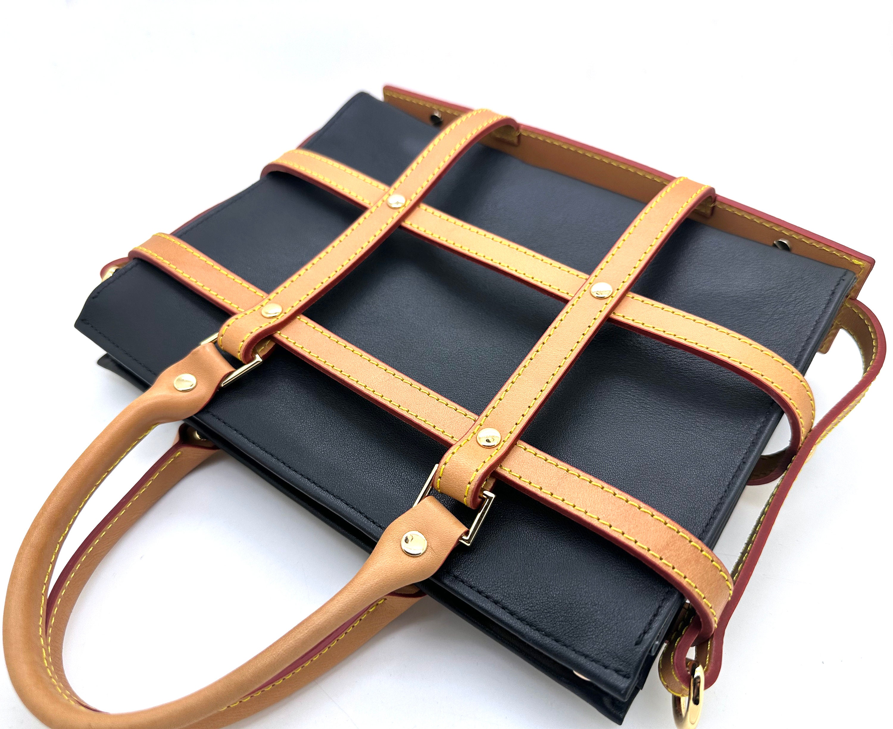 WUTA Genuine Leather Bag Strap Crossbody Conversion Kit for LV Toiletry  Pouch 26 with Inner Bag Insert & Gold Chain Accessories