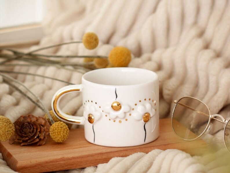 Daisy Mug Floral Ceramic Cup Charming Papatya Design Drinkware Spring Inspired Coffee Mug zdjęcie 1