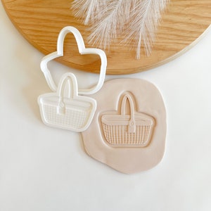 Panier en rotin Cookie Cutter & Fondant Stamp / Embosser image 1