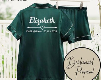 Personalized Pajamas Sets, Bridesmaid Proposals, Women Pajamas, Wedding Gifts, Bridesmaid Gifts, Matching PJs, Bachelorette Favors, PJs Sets