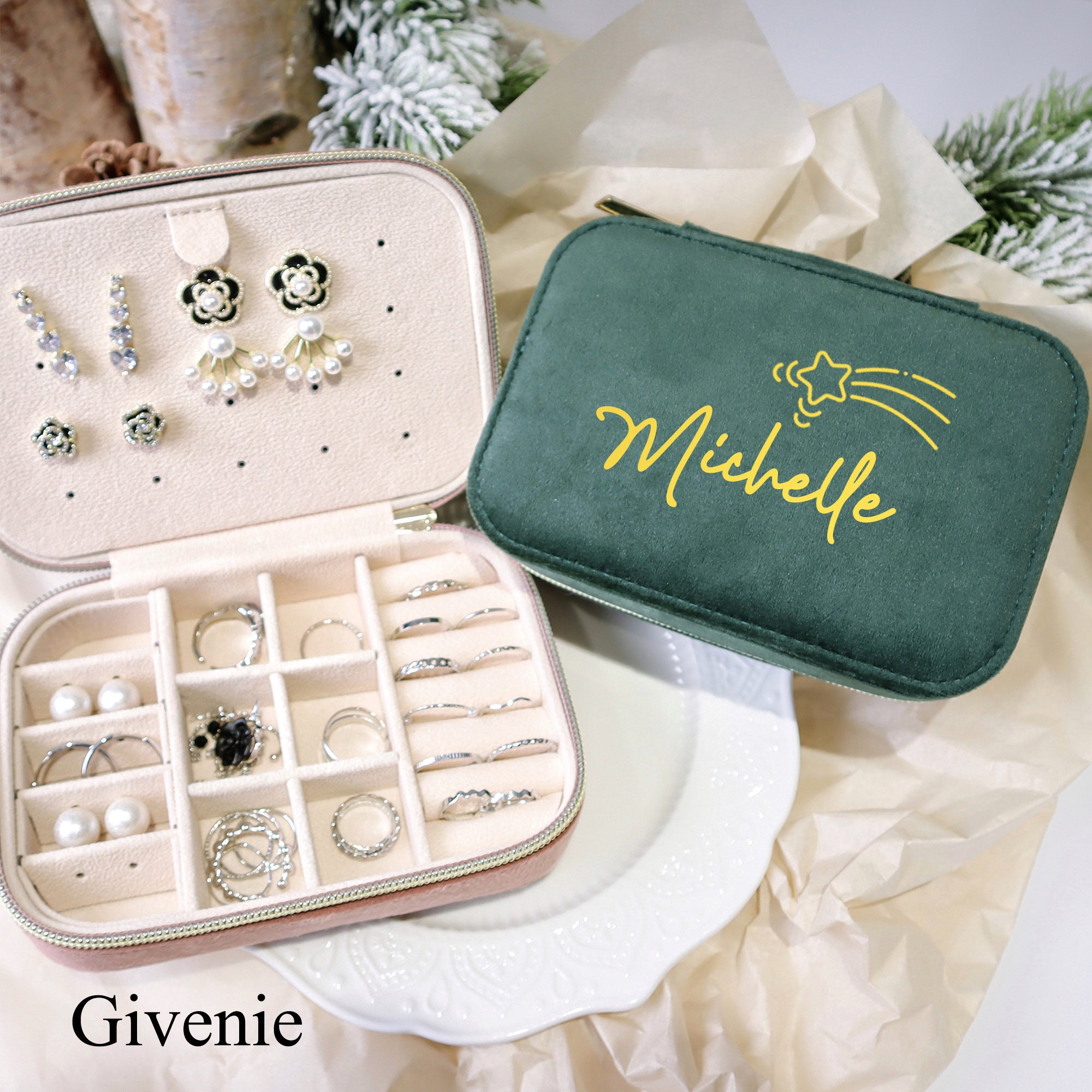 Portagioie in velluto personalizzato con nome / regalo per la sposa / proposta per la damigella d'onore / organizzatore di gioielli / portagioie da viaggio per lei - Italia