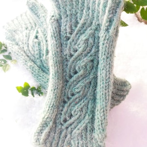 Hand cuffs, arm cuffs, knitted cuffs, wool cuffs