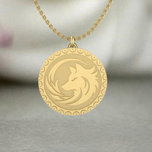 My Shape Punk Wolf Necklace, 30mm Stainless Steel Pendant, Silver Gold Black, Hypoallergenic, Durable Wolf Head Jewelry for Men & Women