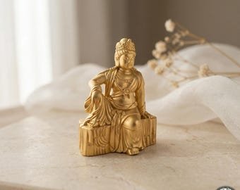 Brass Buddha Statue: Golden Miniature Meditation Figurine 30mm Handcrafted