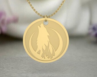 Gold Howling Wolf Necklace – Crescent Moon Pendant, Symbolic Jewelry